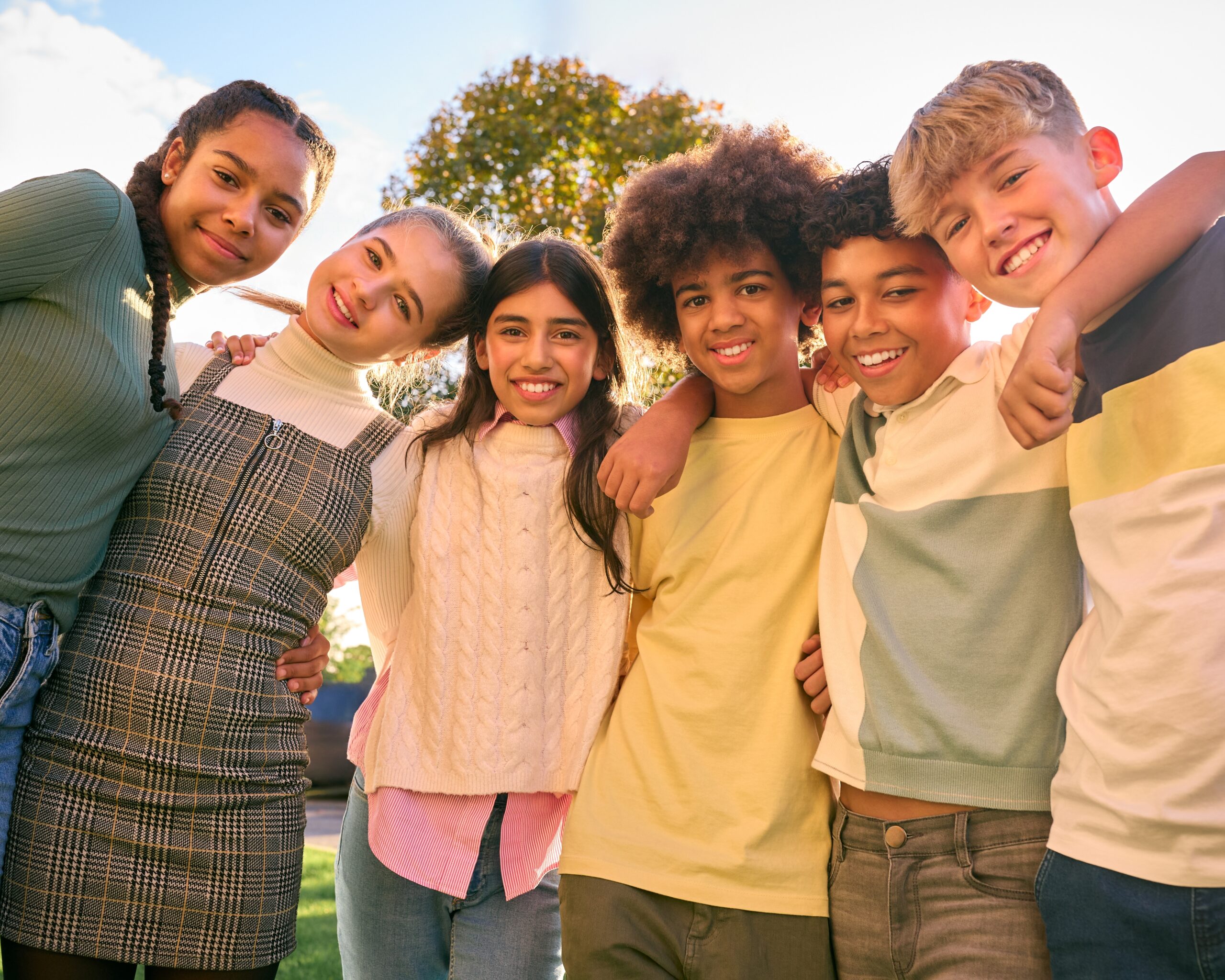 Portrait,Showing,Class,Of,Secondary,Or,High,School,Pupils,Standing Young Kids Smiling